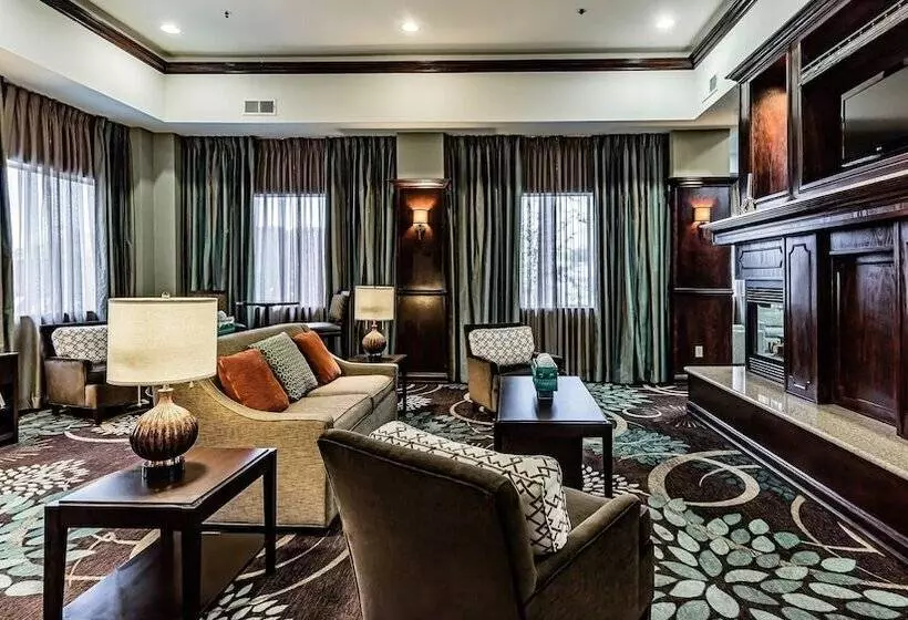 ホテル Staybridge Suites Laredo, An Ihg