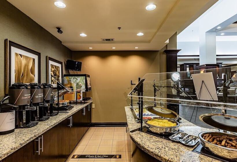 בית מלון כפרי Staybridge Suites Laredo, An Ihg