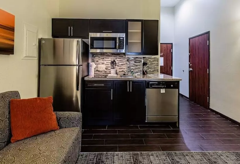 ホテル Staybridge Suites Laredo, An Ihg