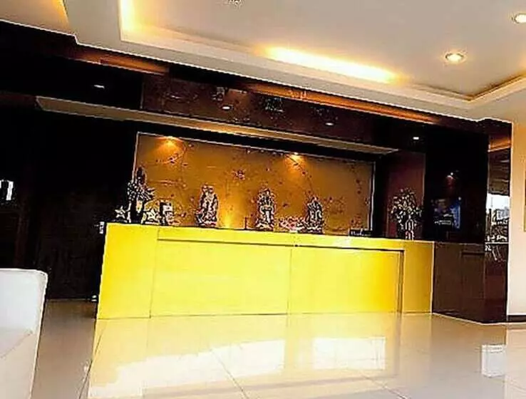 Hotel The Residence Airport & Spa