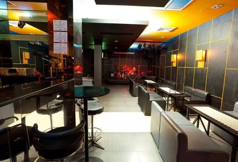 Hotel The Residence Airport & Spa