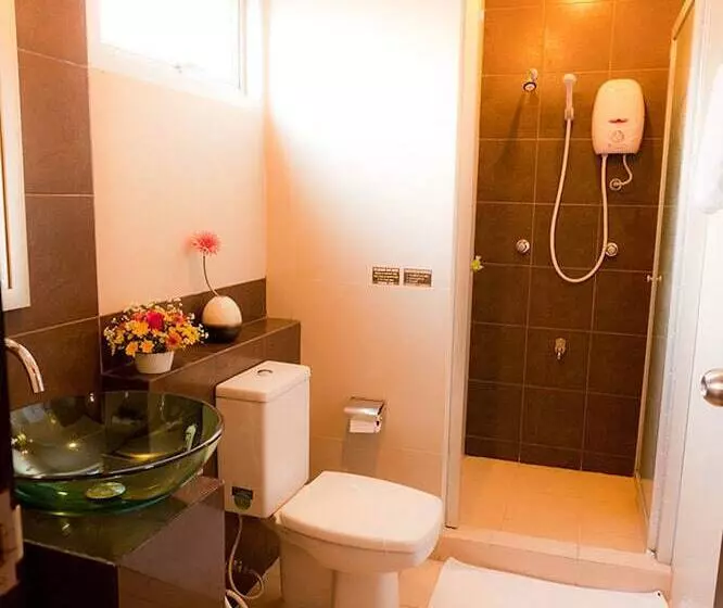 Hotel The Residence Airport & Spa