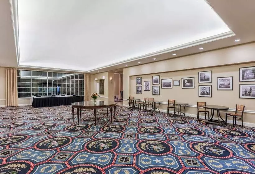 Wyndham Gettysburg Hotel & Conference Center