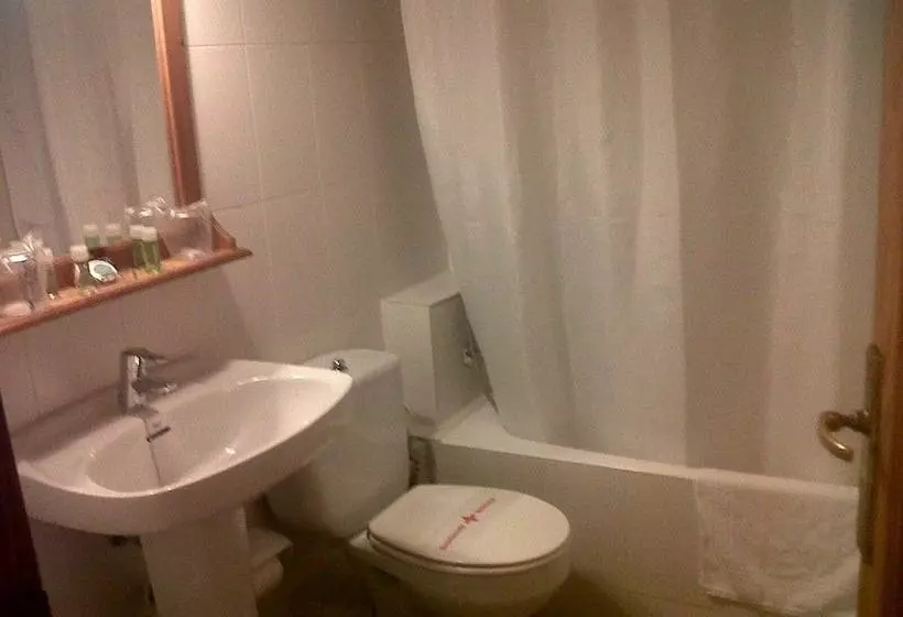 فندق Y Apartamentos Des Puig