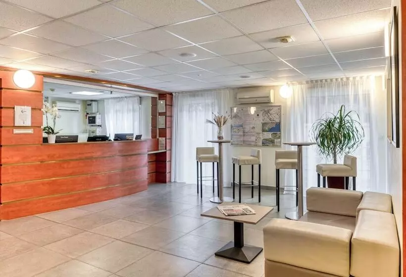 هتل Zenitude Hôtel Résidences Béziers Centre