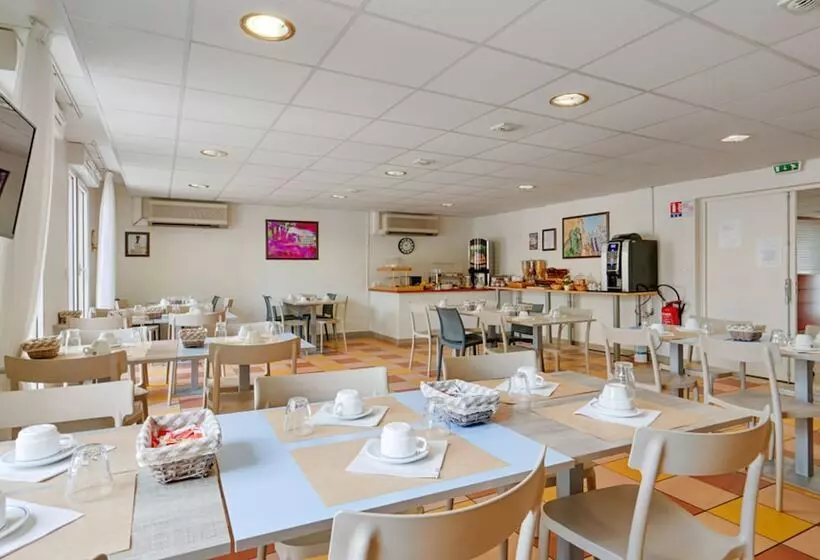 בית מלון כפרי Zenitude Hôtel Résidences Béziers Centre