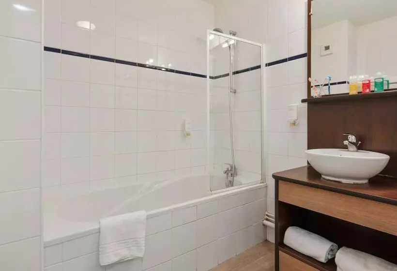 בית מלון כפרי Zenitude Hôtel Résidences Béziers Centre