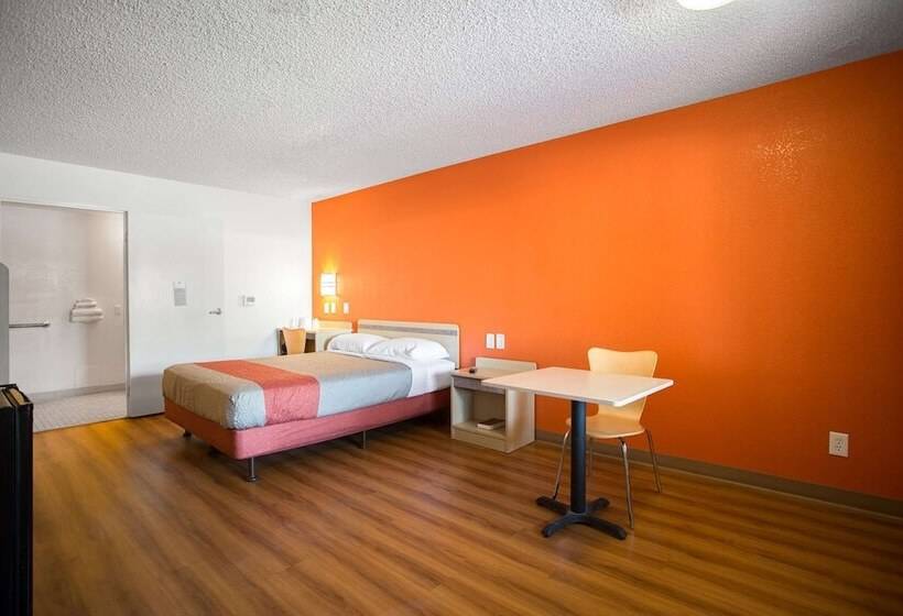 Motel 6 Kingman, Az Route 66 West