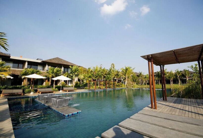 Pattara Resort & Spa