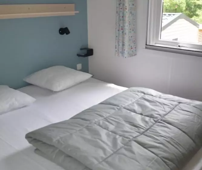 Hotelli Domaine Du Couriou