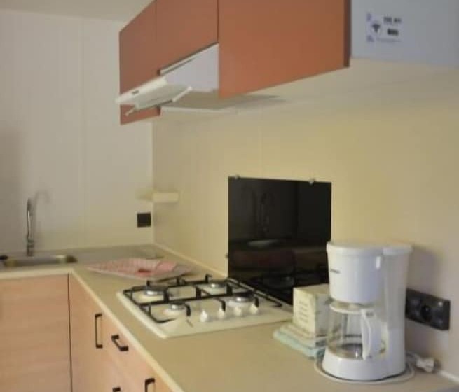 Отель Domaine Du Couriou