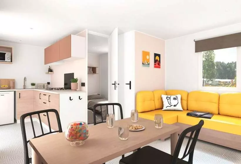 Hotelli Domaine Du Couriou