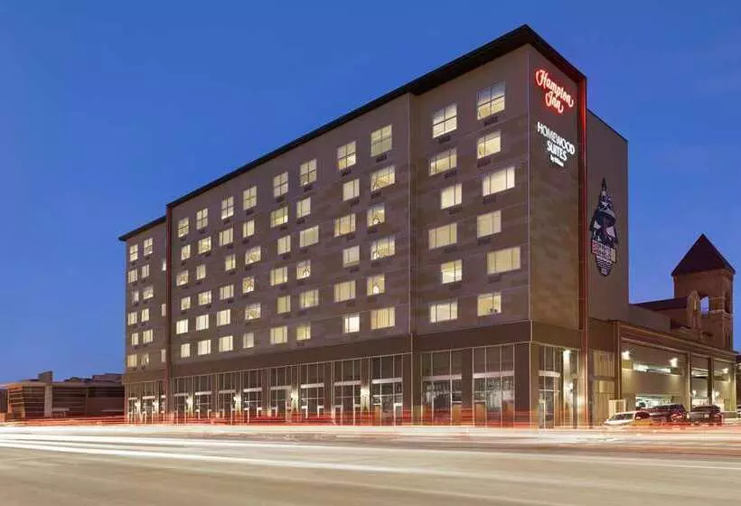 هتل Hampton Inn Indianapolis Downtown Iupui