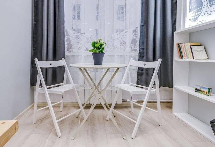 Travelto Liteiniy 58