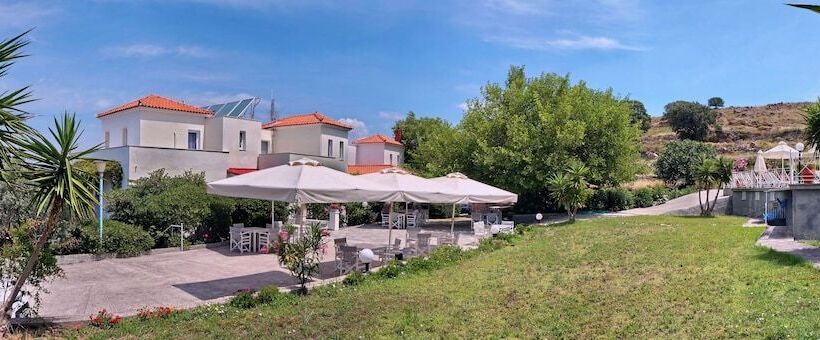 Akti Hotel & Apartments