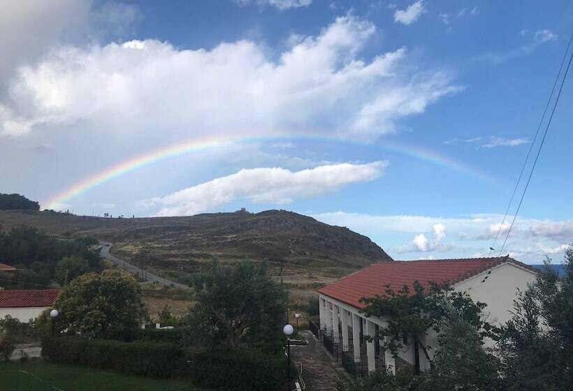 Akti Hotel & Apartments