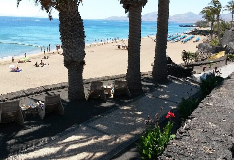 Apartamentos Flamingo