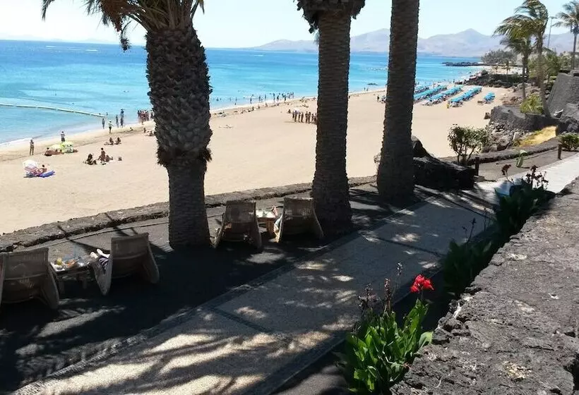 Apartamentos Flamingo