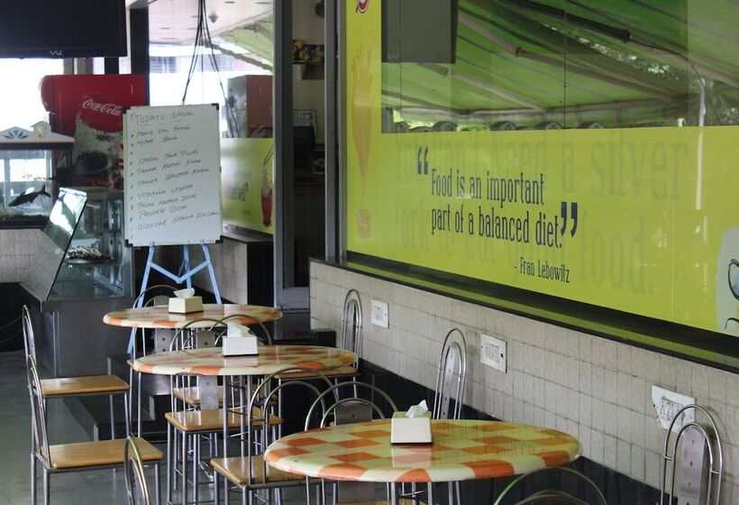 Executive Tamanna Hotel Hinjawadi, Pune