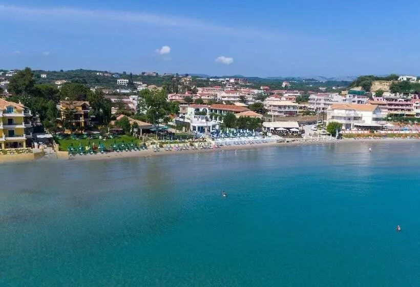 هتل Andreolas Luxury Suites