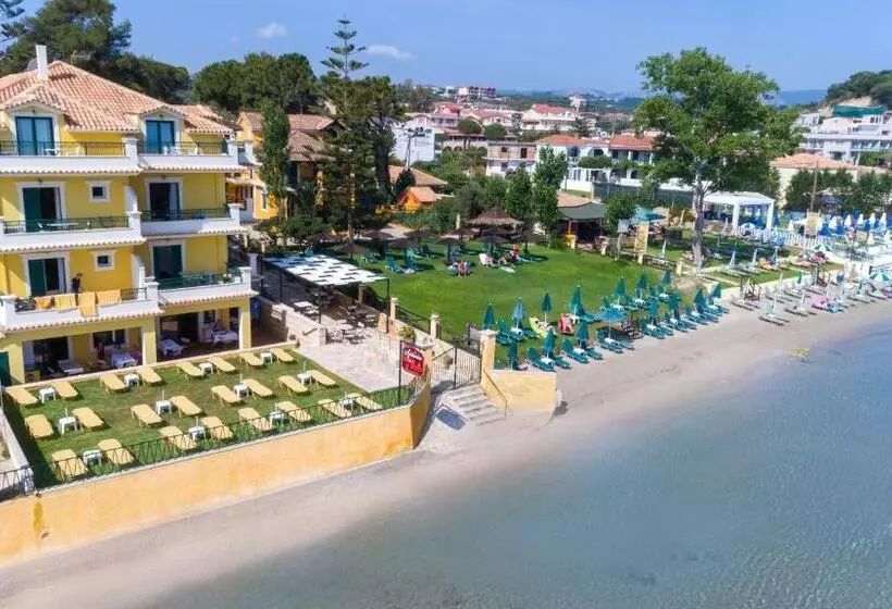 هتل Andreolas Luxury Suites