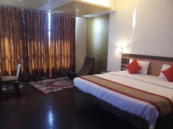 Отель Apex Intercontinental