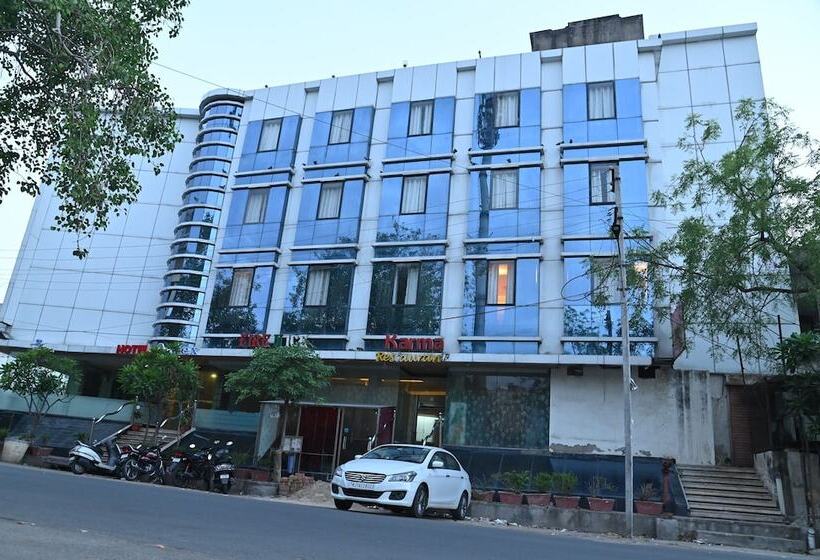 Отель Apex Intercontinental