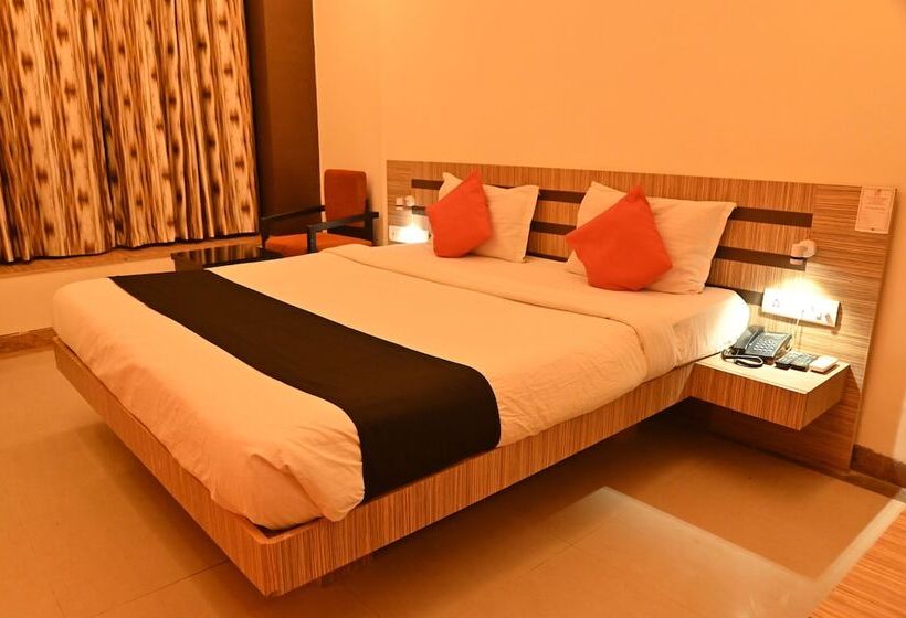 Отель Apex Intercontinental