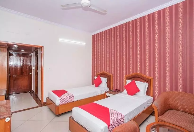 בית מלון כפרי Chetan International