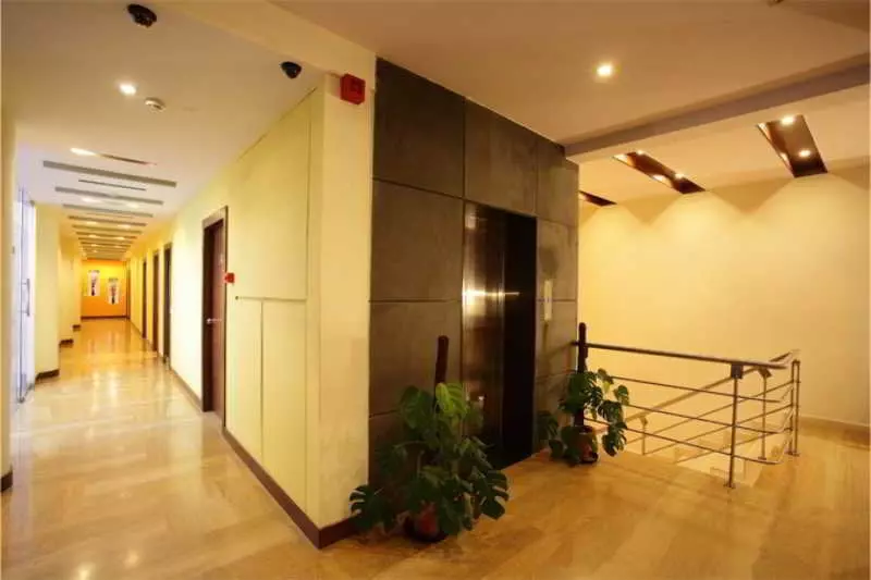 هتل Oriental Suites Lady Curzon Road
