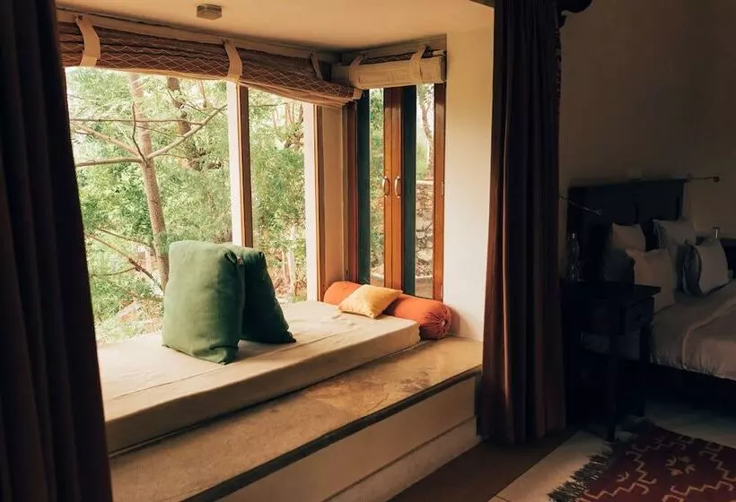 ホテル Devra Udaipur