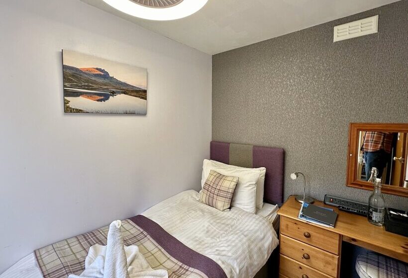 Hotel Guisachan Guest House