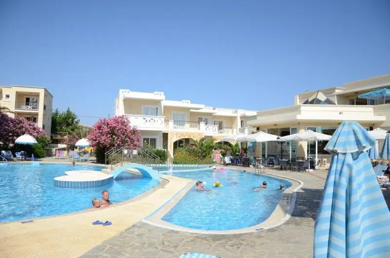 Hotelli Kastalia Village ,saint Nikolas Resort