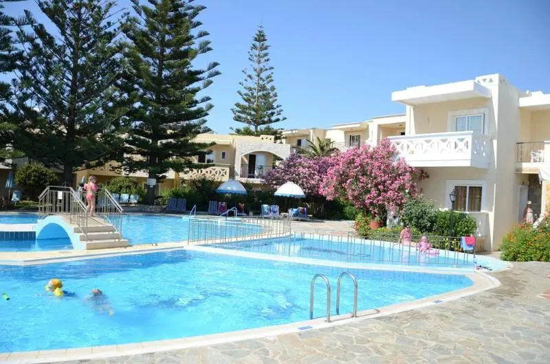 Hotelli Kastalia Village ,saint Nikolas Resort