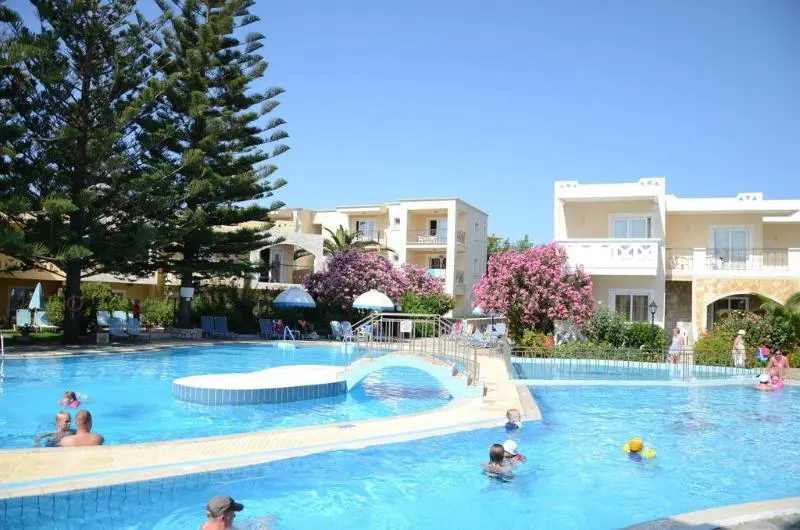 Hotelli Kastalia Village ,saint Nikolas Resort
