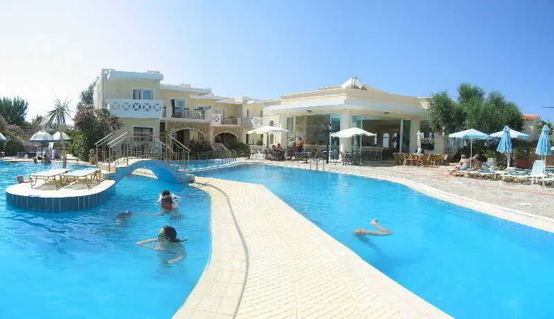 Hotelli Kastalia Village ,saint Nikolas Resort