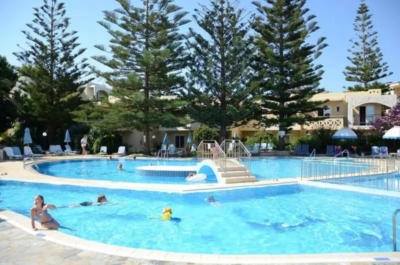 Hotelli Kastalia Village ,saint Nikolas Resort