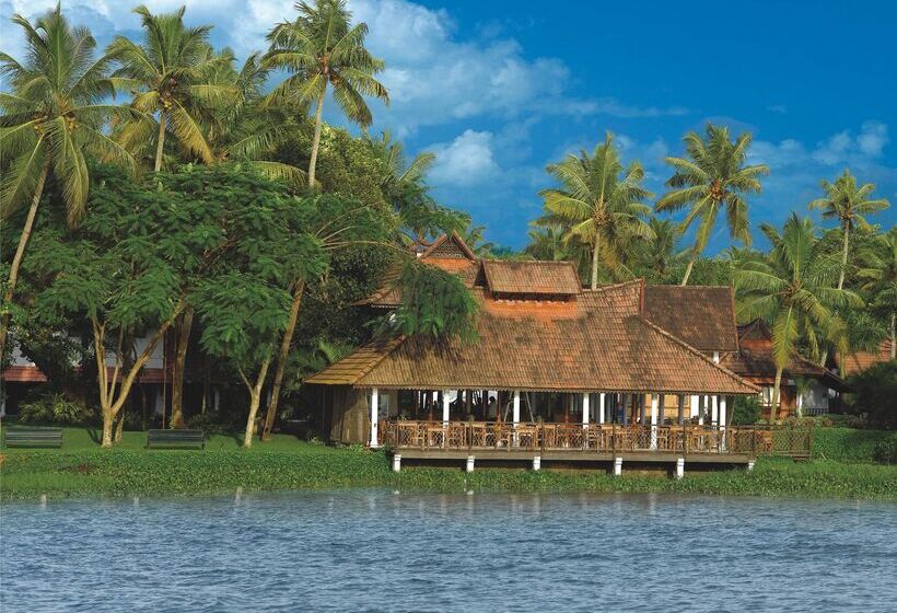 فندق Kumarakom Lake Resort