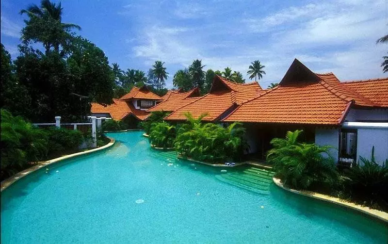 Отель Kumarakom Lake Resort