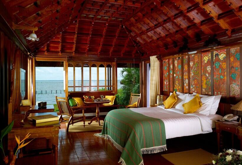 فندق Kumarakom Lake Resort