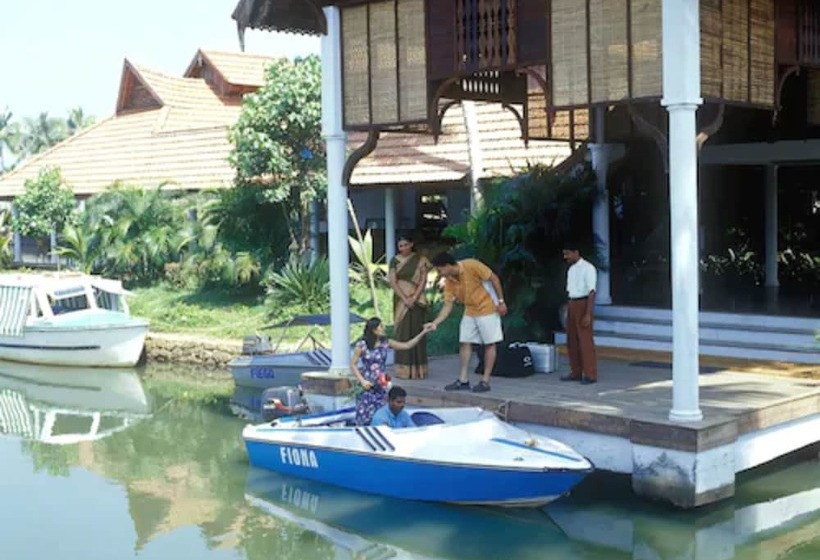 فندق Kumarakom Lake Resort