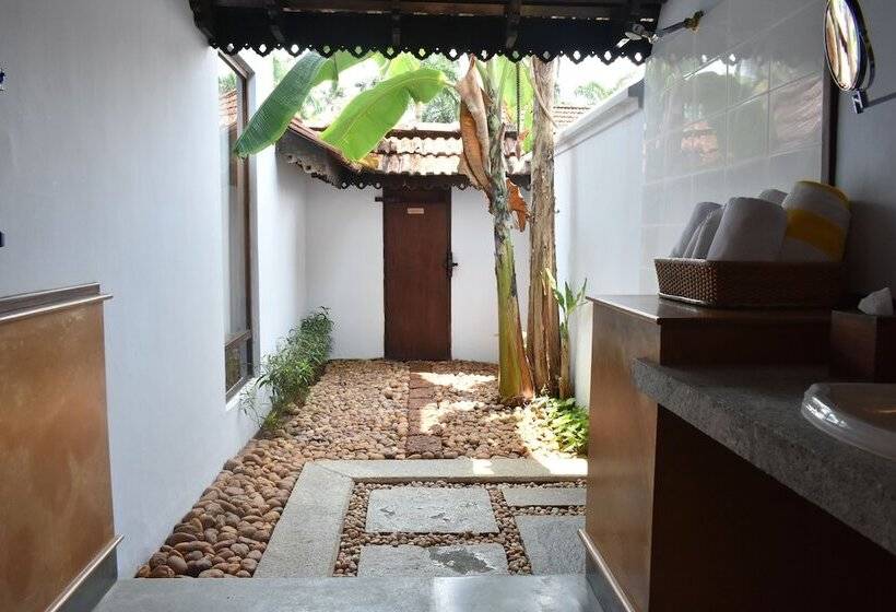 فندق Kumarakom Lake Resort