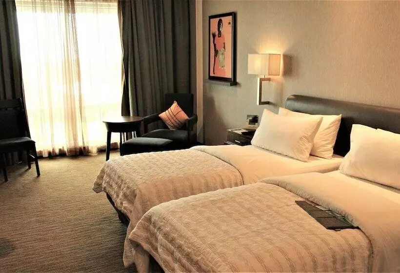 בית מלון כפרי Le Méridien Nagpur