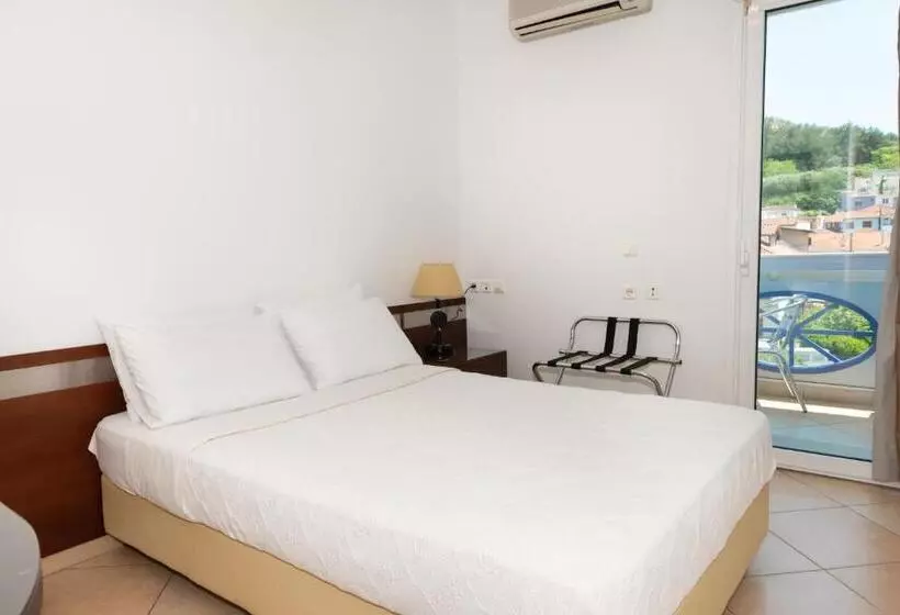 בית מלון כפרי Lido Thassos