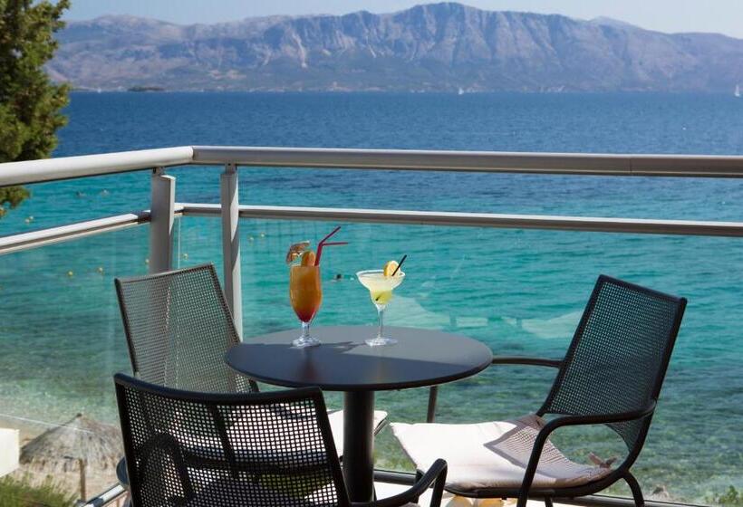 فندق Porto Galini Seaside Resort & Spa