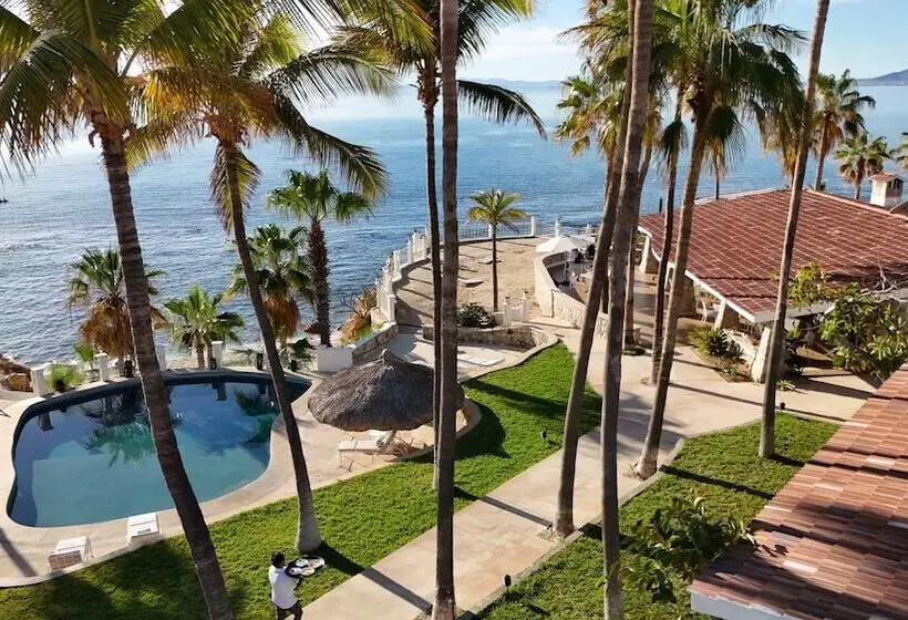 Punta Pescadero Paradise Hotel & Villas