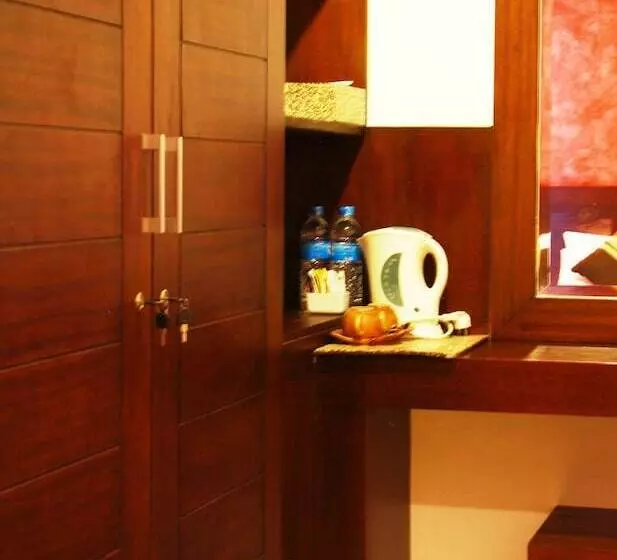 ホテル Puri Sading