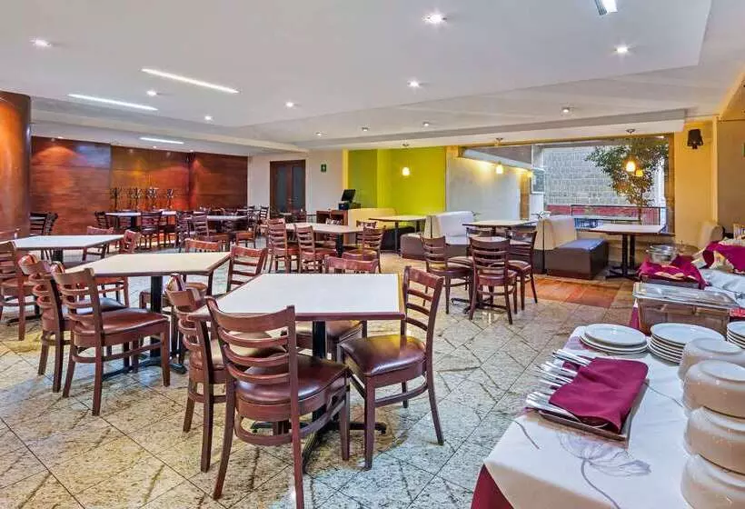 هتل Quality Inn Aguascalientes