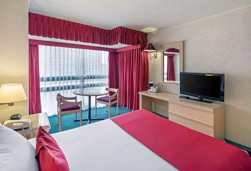 هتل Quality Inn Aguascalientes