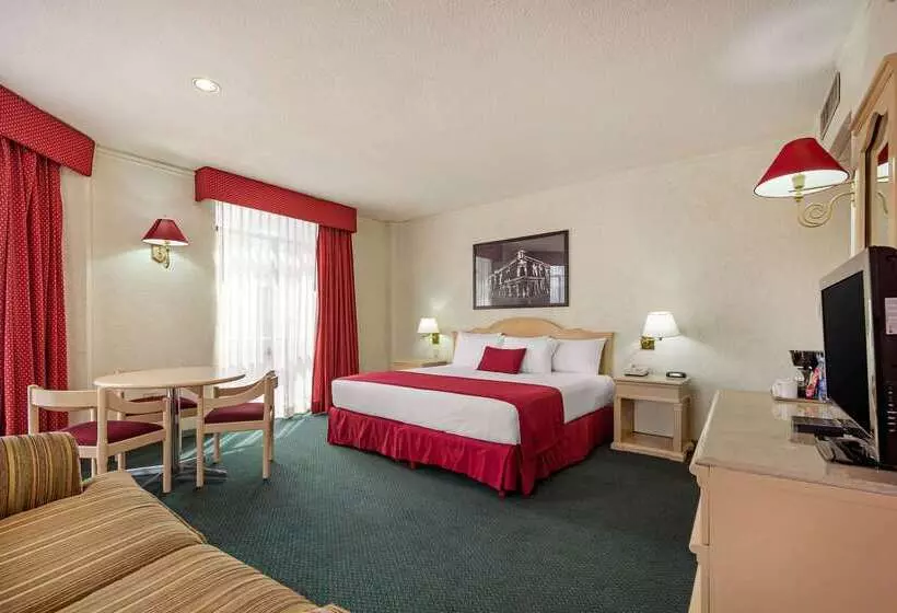 هتل Quality Inn Aguascalientes